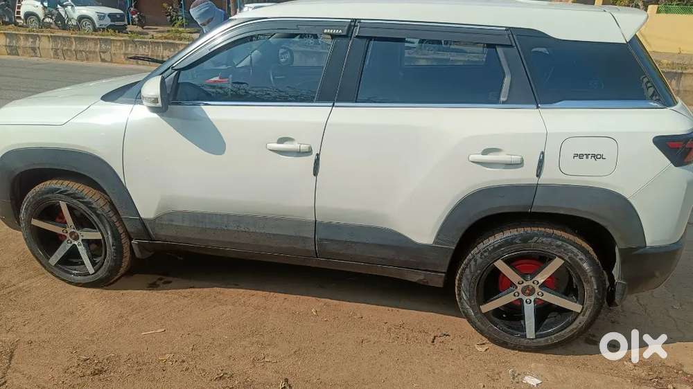 Maruti Suzuki Brezza 2022 Petrol Well Maintained