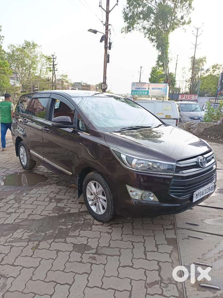 Toyota Innova Crysta 2.4 G Mt 7 Str, 2018, Diesel