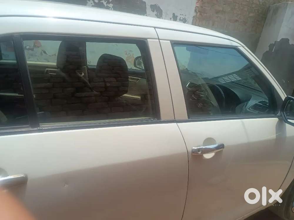 Maruti Suzuki Swift Dzire 2015 Diesel Well Maintained