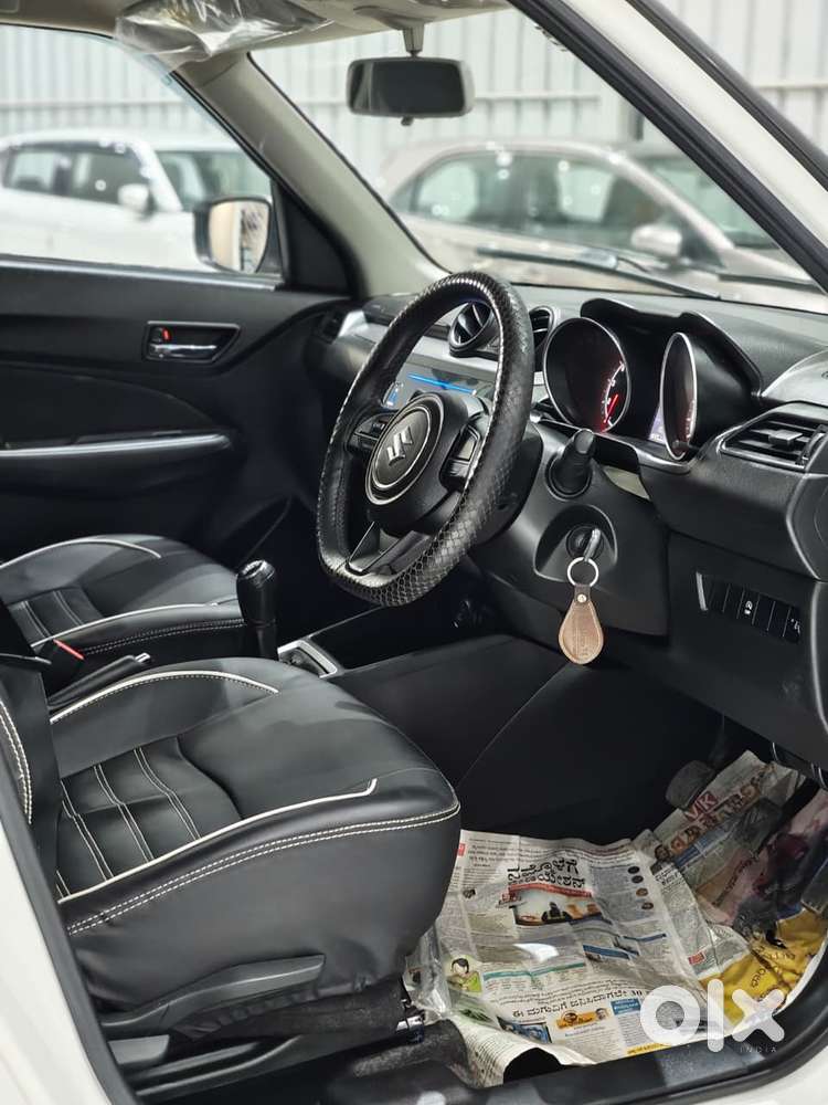Maruti Suzuki Swift Vxi Optional, 2022, Petrol