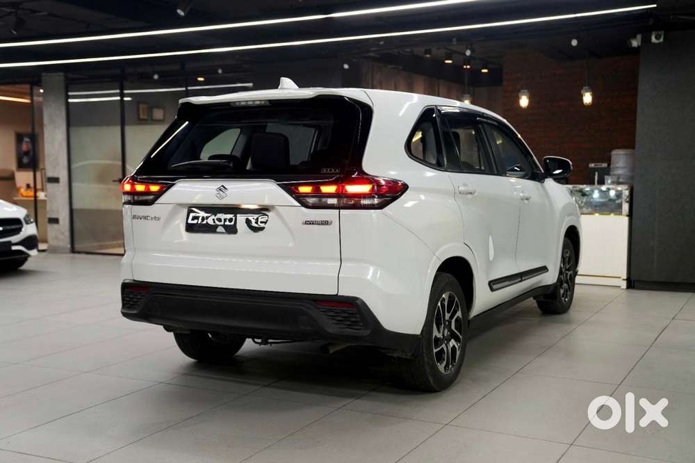 Maruti Suzuki Invicto Zeta Plus 7str, 2024, Petrol