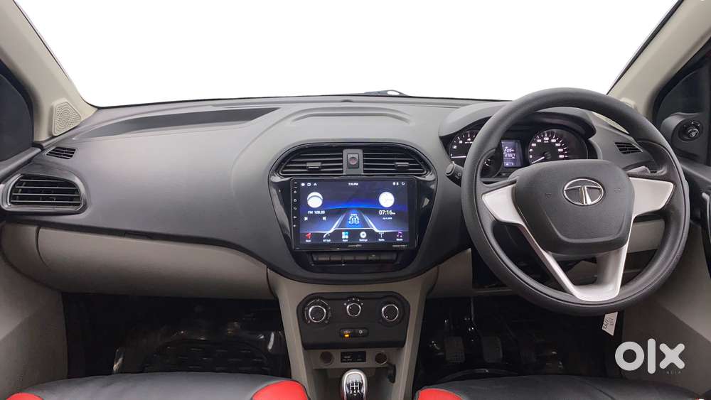 Tata Tiago 1.2 Revotron Xt, 2016, Petrol