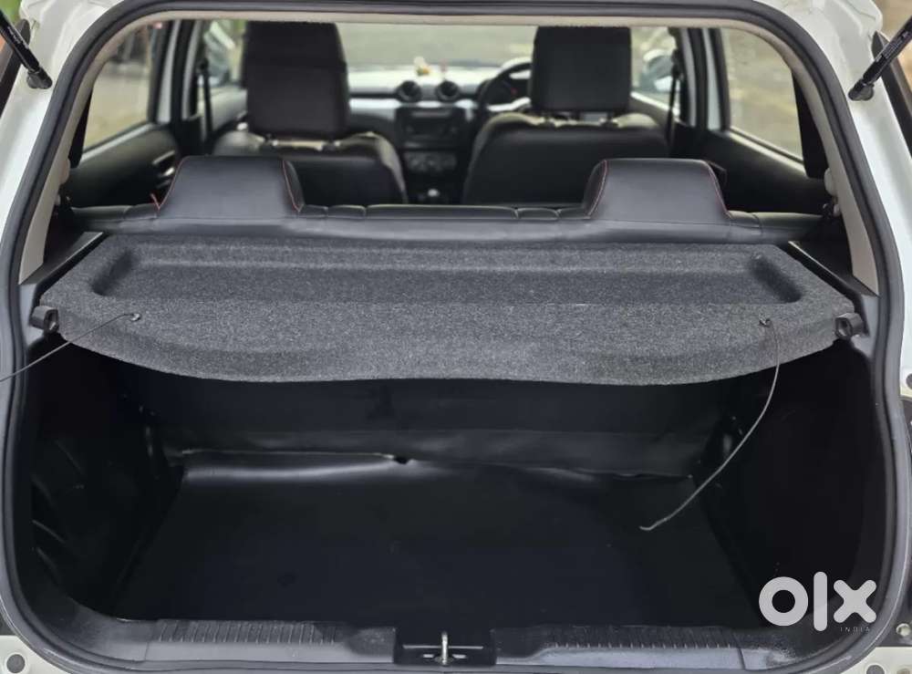 Maruti Suzuki Swift Vxi, 2020, Petrol
