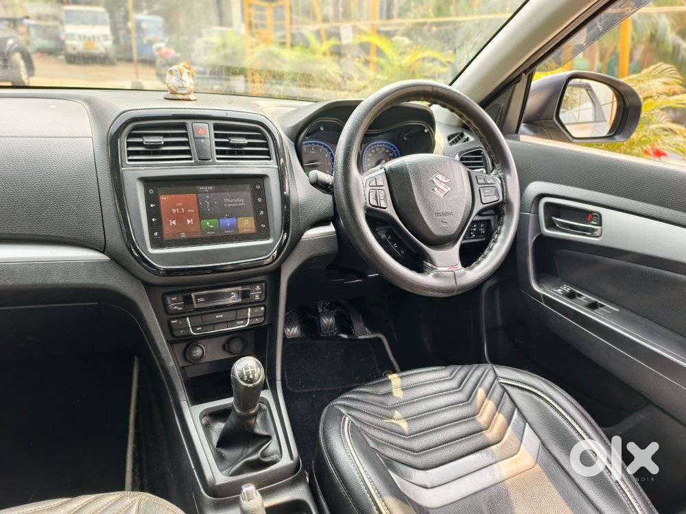 Maruti Suzuki Vitara Brezza Zxi + Mt Dual Tone, 2020, Petrol