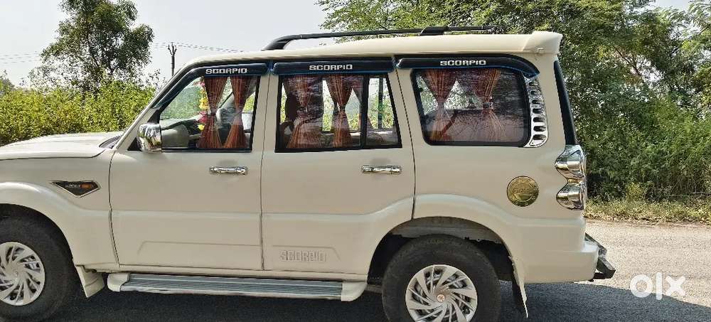 Mahindra Scorpio 2.5 S2 2015