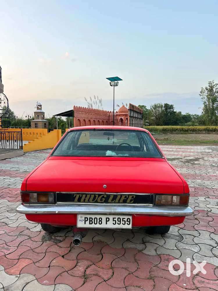Hindustan Motors Contessa
