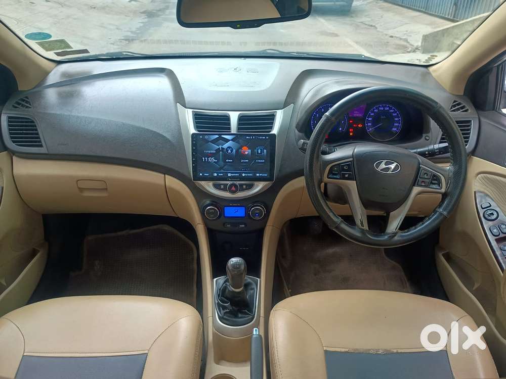 Hyundai Verna Transform 1.6 Sx Vtvt, 2011, Petrol