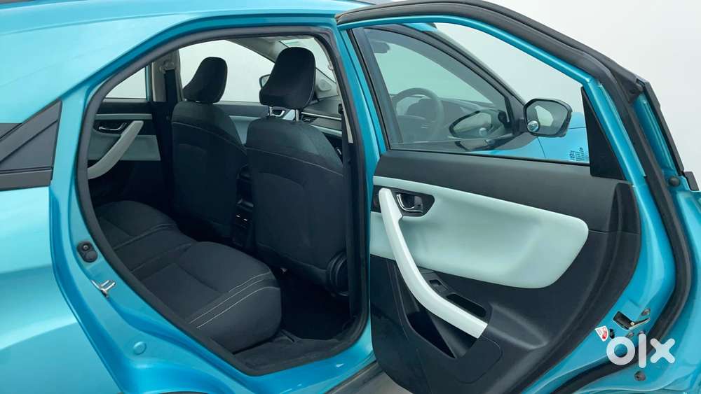 Tata Nexon Creative Plus 1.2 Revotron Petrol 7dca, 2024, Petrol