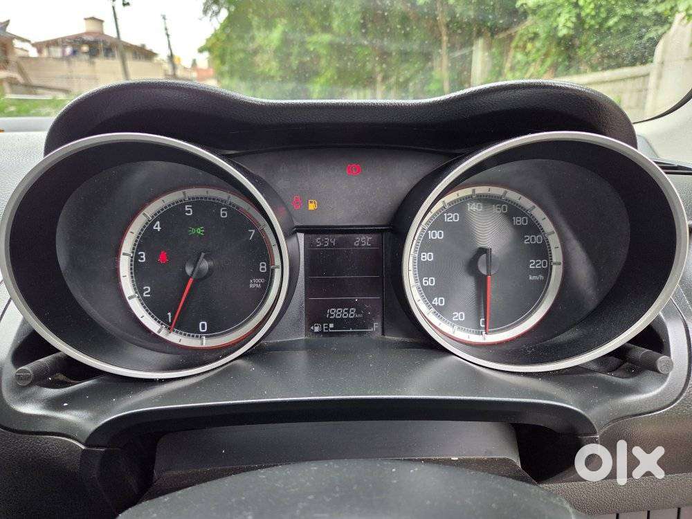 Maruti Suzuki Swift Vvt Zxi, 2023, Petrol