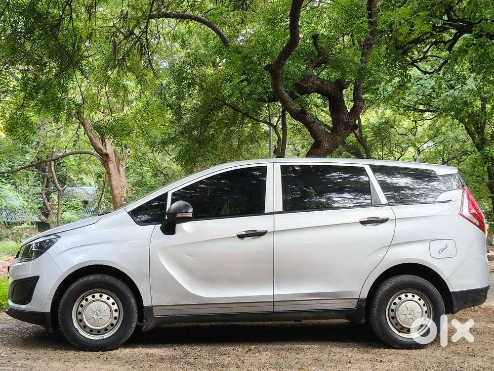 Mahindra Marazzo M2, 2023, Diesel