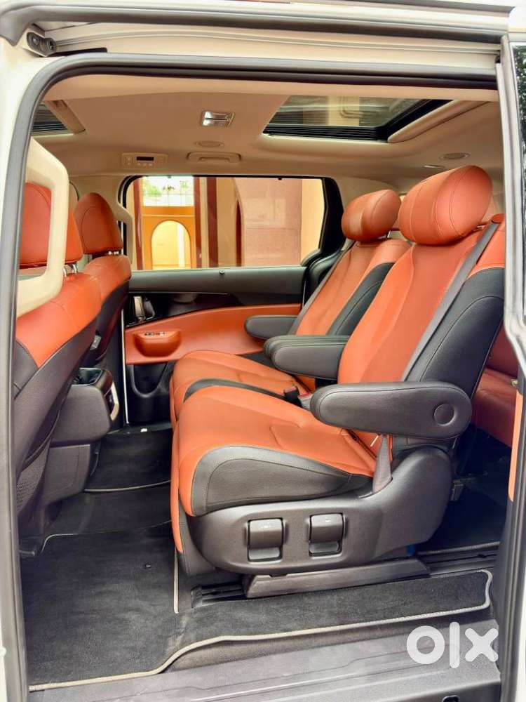 Kia Carnival Limousine Plus 7 Str, 2025, Diesel