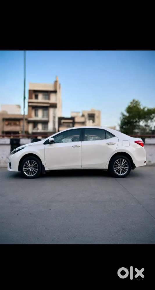 Toyota Corolla Altis 1.8 Vl 2015