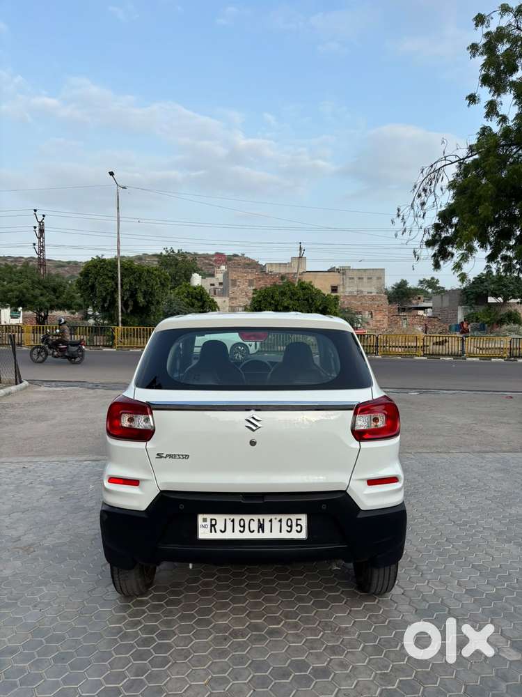 Maruti Suzuki S-presso Vxi, 2023, Petrol