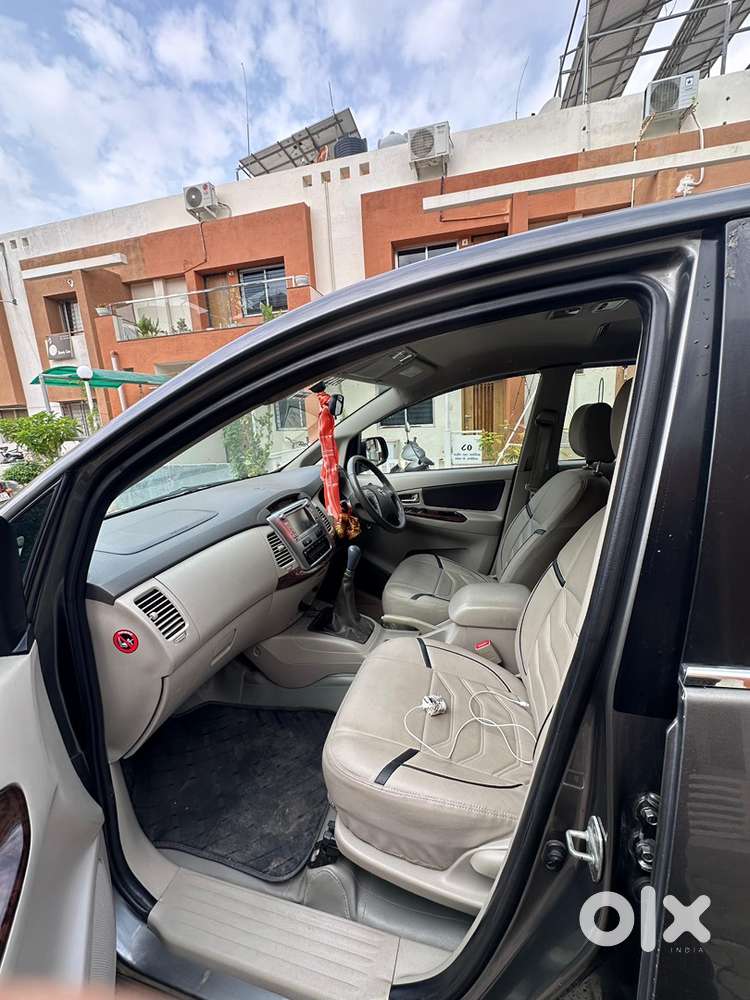 Toyota Innova 2014 Diesel 111350 Km Driven