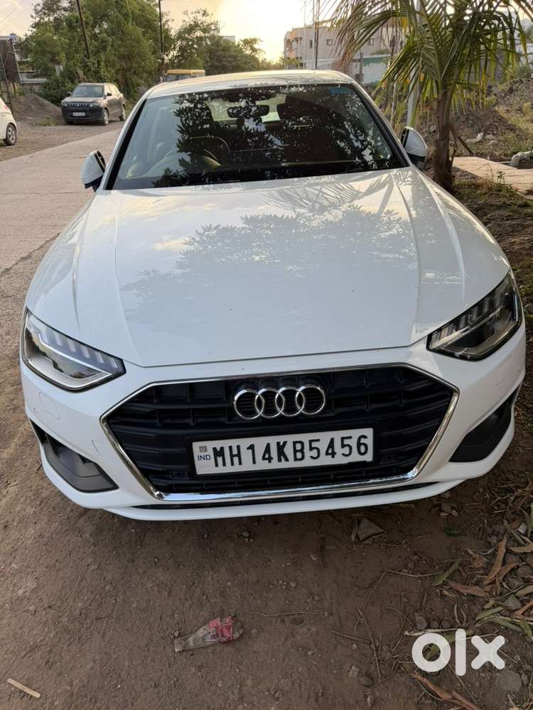Audi A4 Petrol 2022