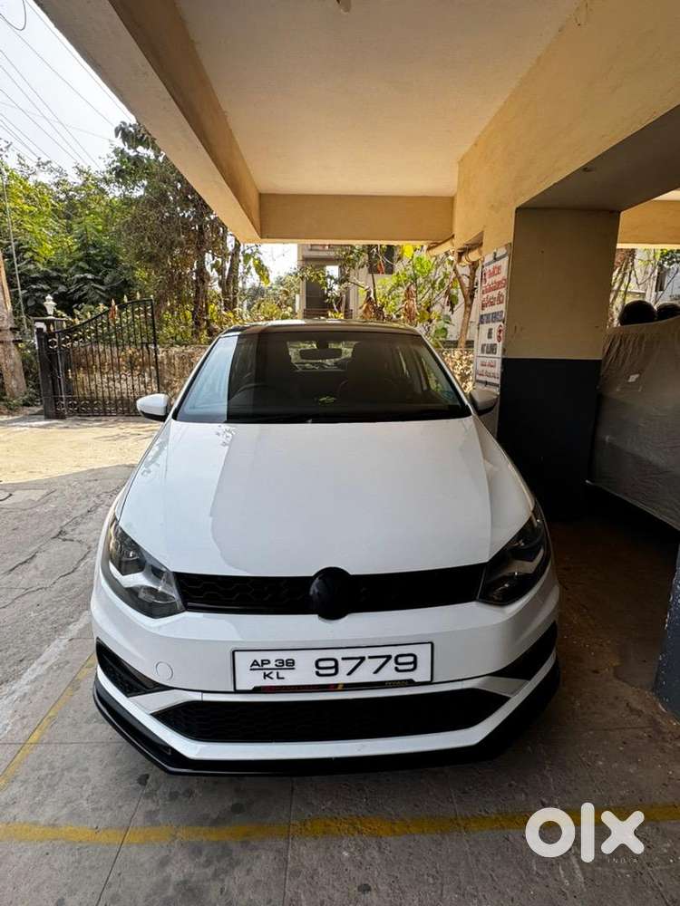 Volkswagen Polo Manual 2021