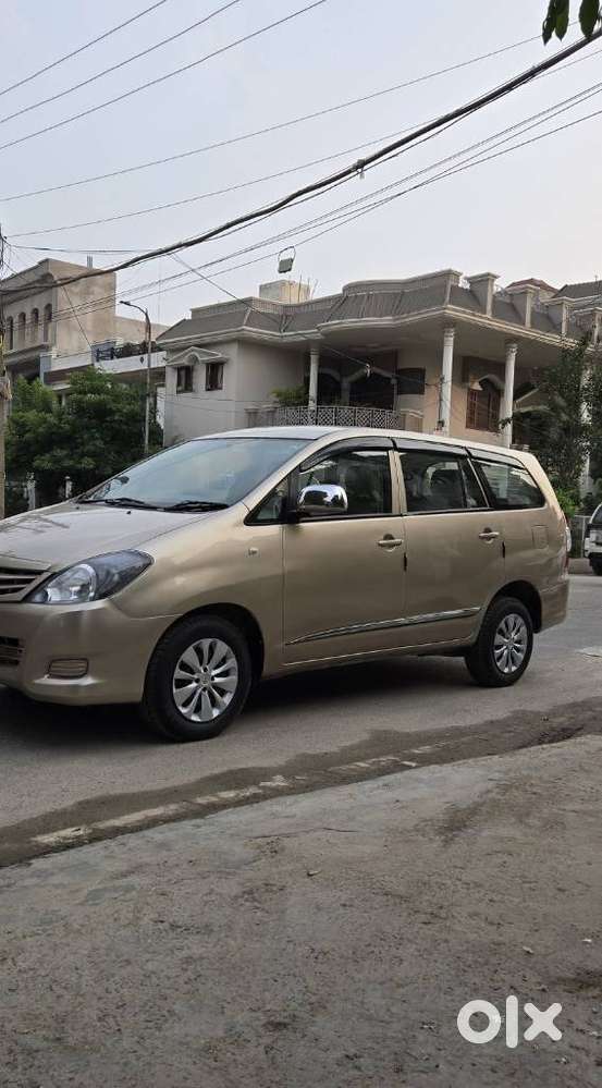 Toyota Innova 2.5 G (diesel) 7 Seater, 2009, Diesel