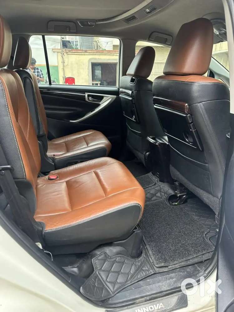 Toyota Innova Crysta 2018