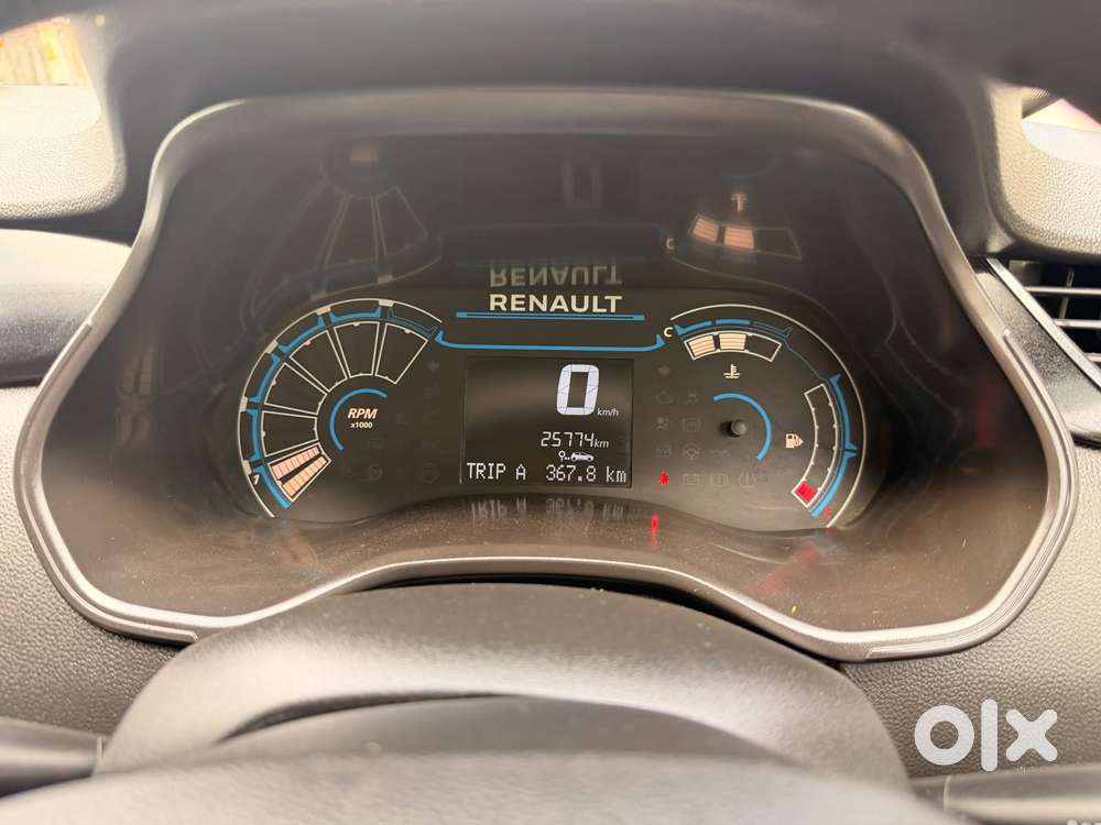 Renault Triber Rxt, 2022, Petrol