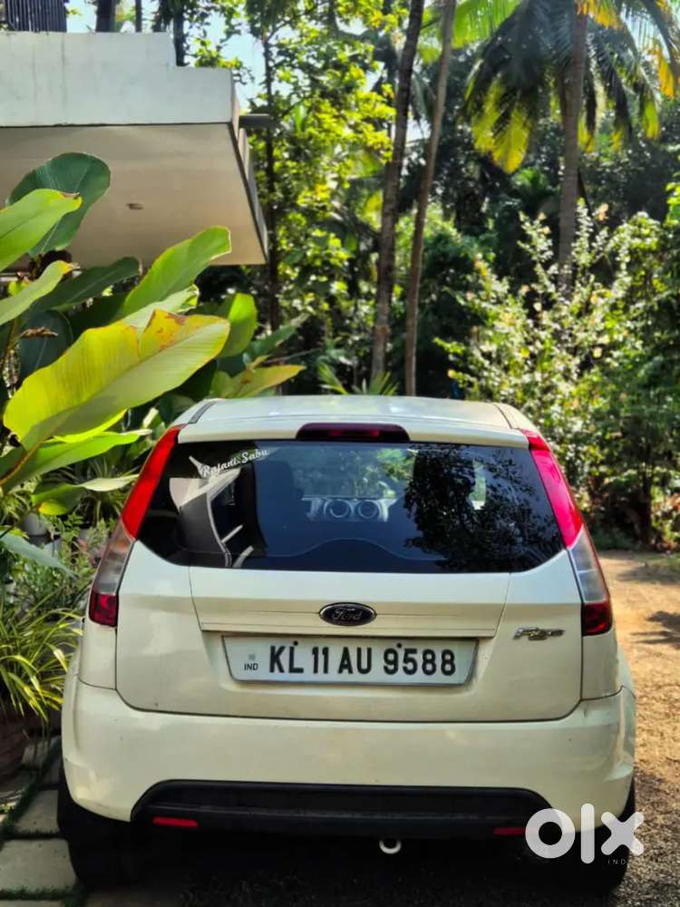 Ford Figo 2014 Petrol 65000 Km Driven