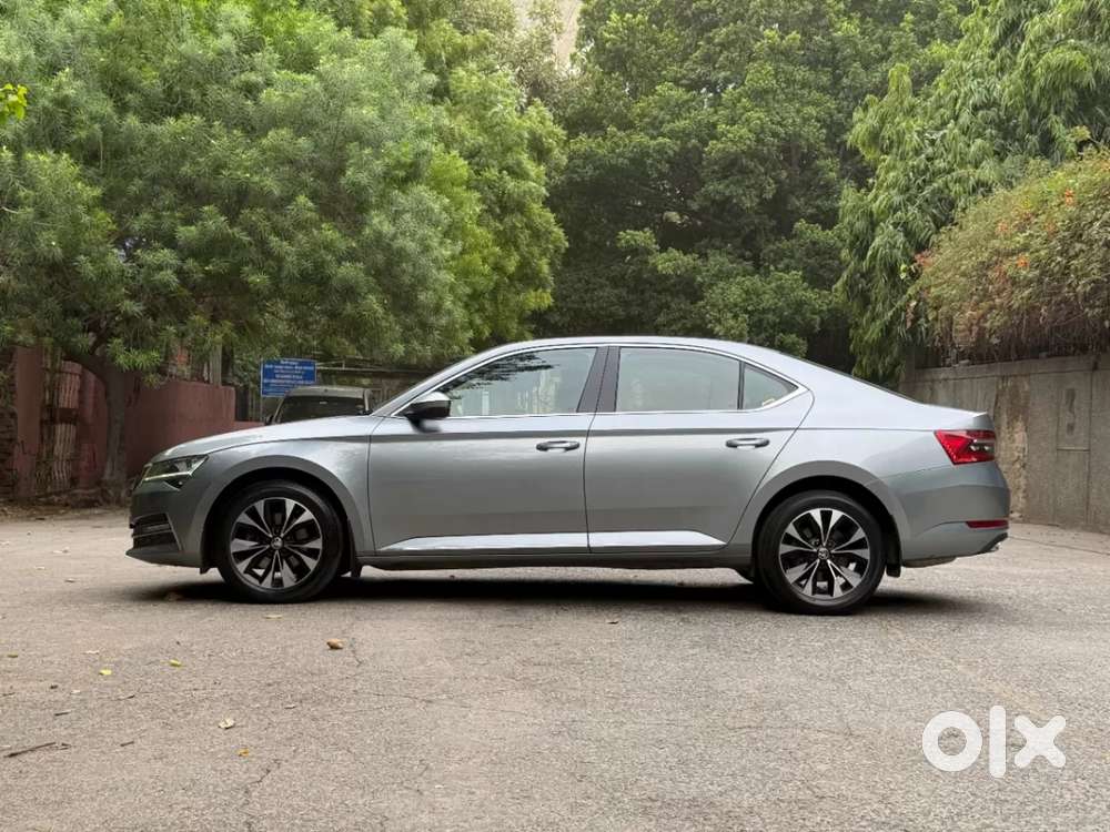 Skoda Superb 2.0 L&k Tsi At, 2021, Petrol