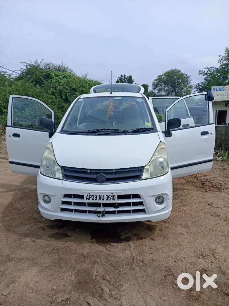 Maruti Suzuki Zen Estilo 2012