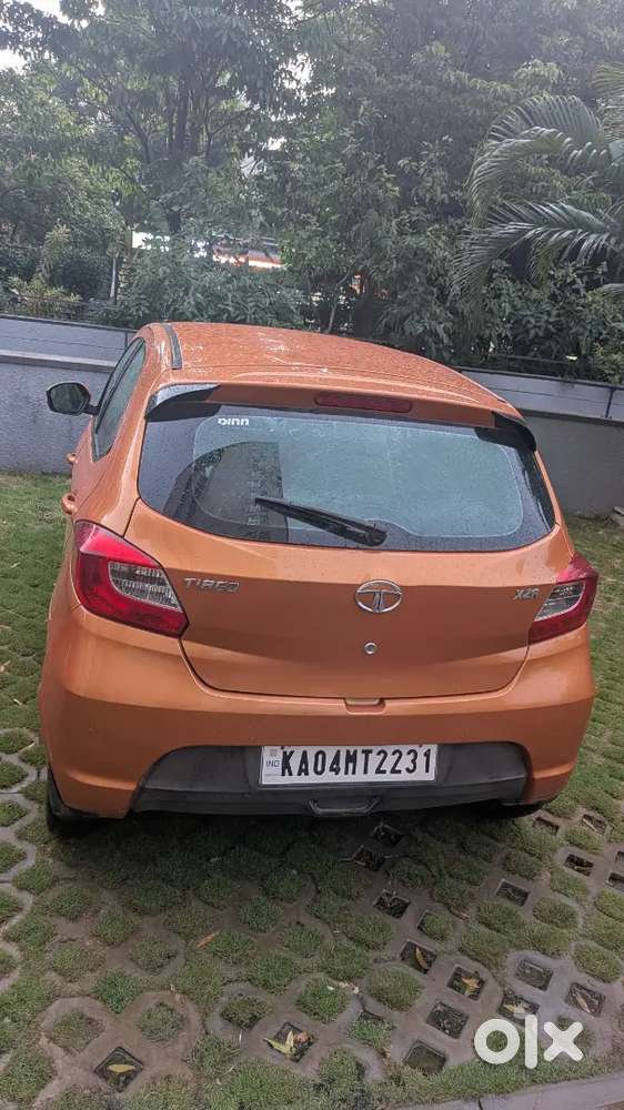 Tata Tiago 2017 Petrol 68000 Km Driven