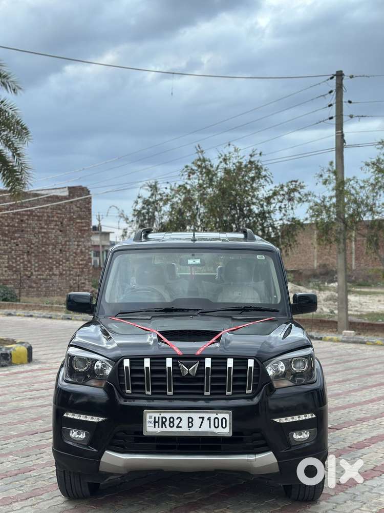 Mahindra Scorpio Classic 2.2 S 11 Mt 7 Str, 2022, Diesel