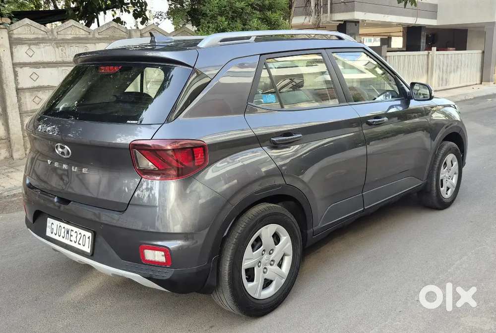 2021 Hyundai Venue Cng