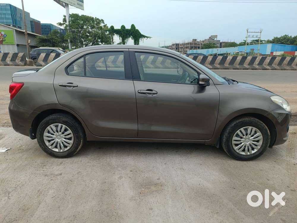 Maruti Suzuki Dzire 1.2 Vxi Amt, 2019, Petrol