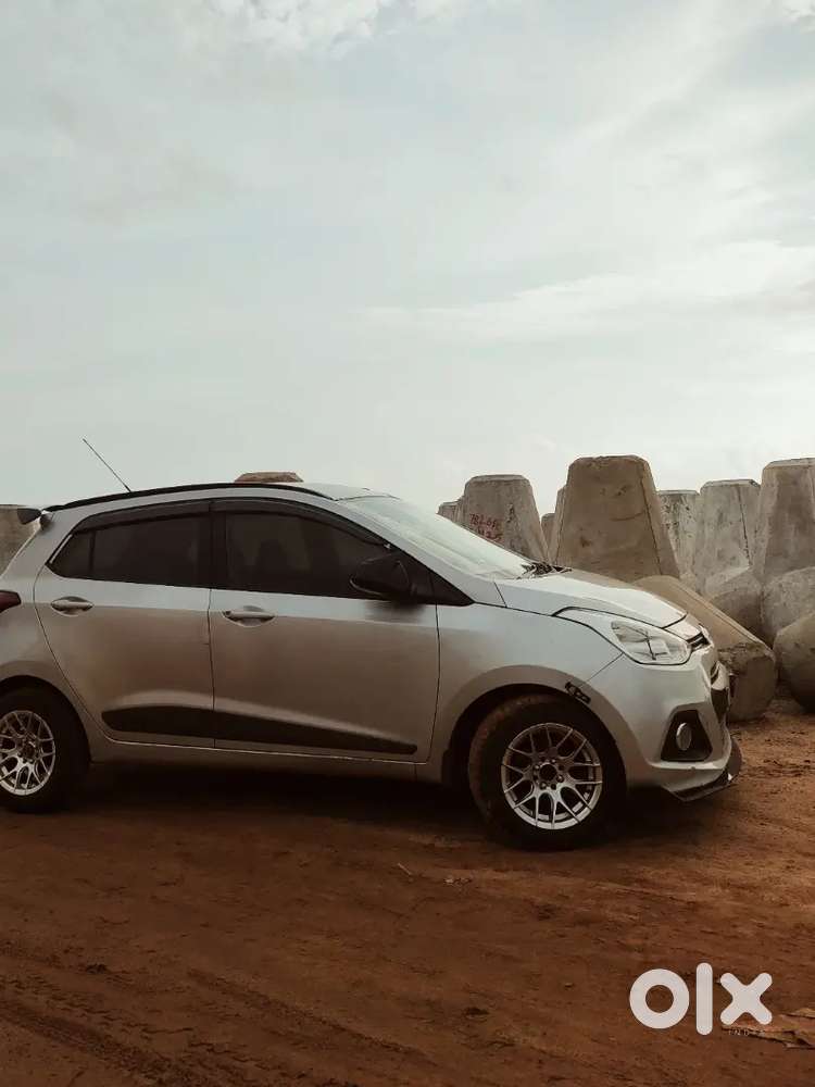 Hyundai Grand I10 Sportz 2016 Diesel