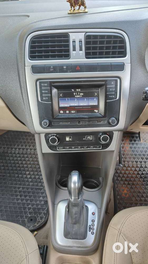 Volkswagen Vento 2010-2013 Petrol Highline At, 2016, Petrol