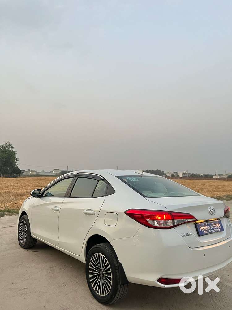 Toyota Yaris G Cvt, 2018, Petrol