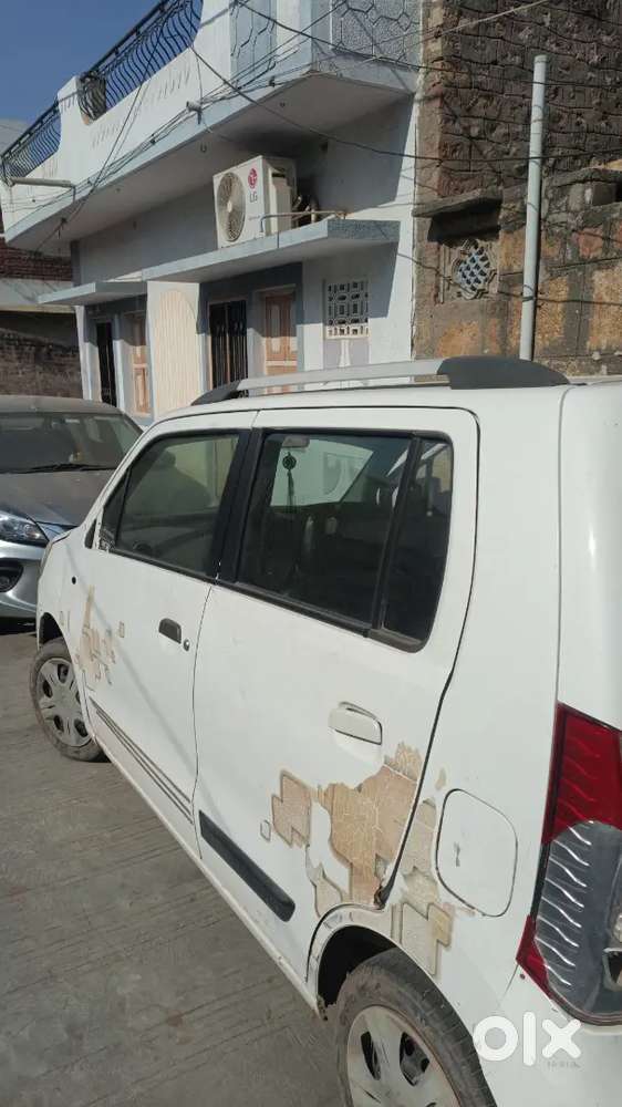 Maruti Suzuki Wagon R 1.0 2011