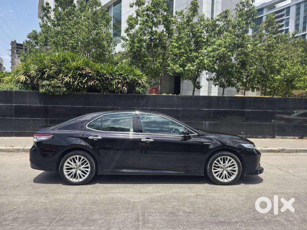 Toyota Camry 2.5 Hybrid, 2020, Petrol