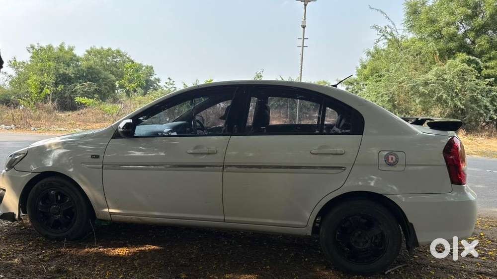 Hyundai Verna 2010 Diesel Well Maintained