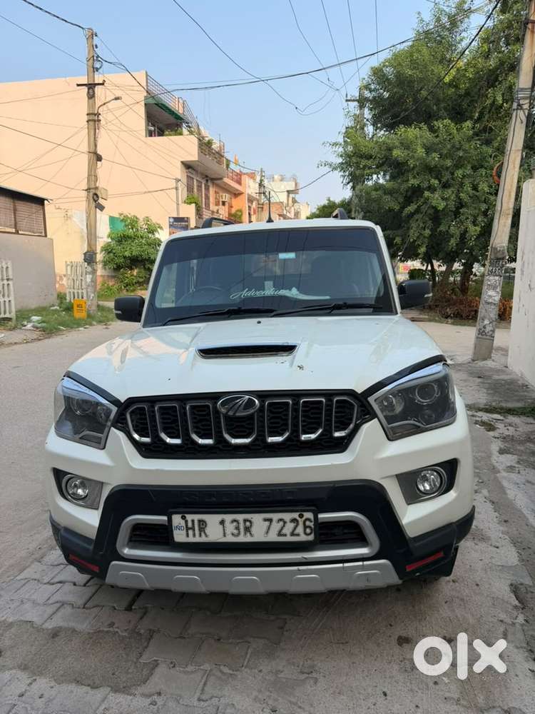 Mahindra Scorpio Classic 2021