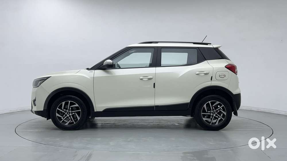 Mahindra Xuv300 W8 Amt Optional Diesel, 2023, Petrol