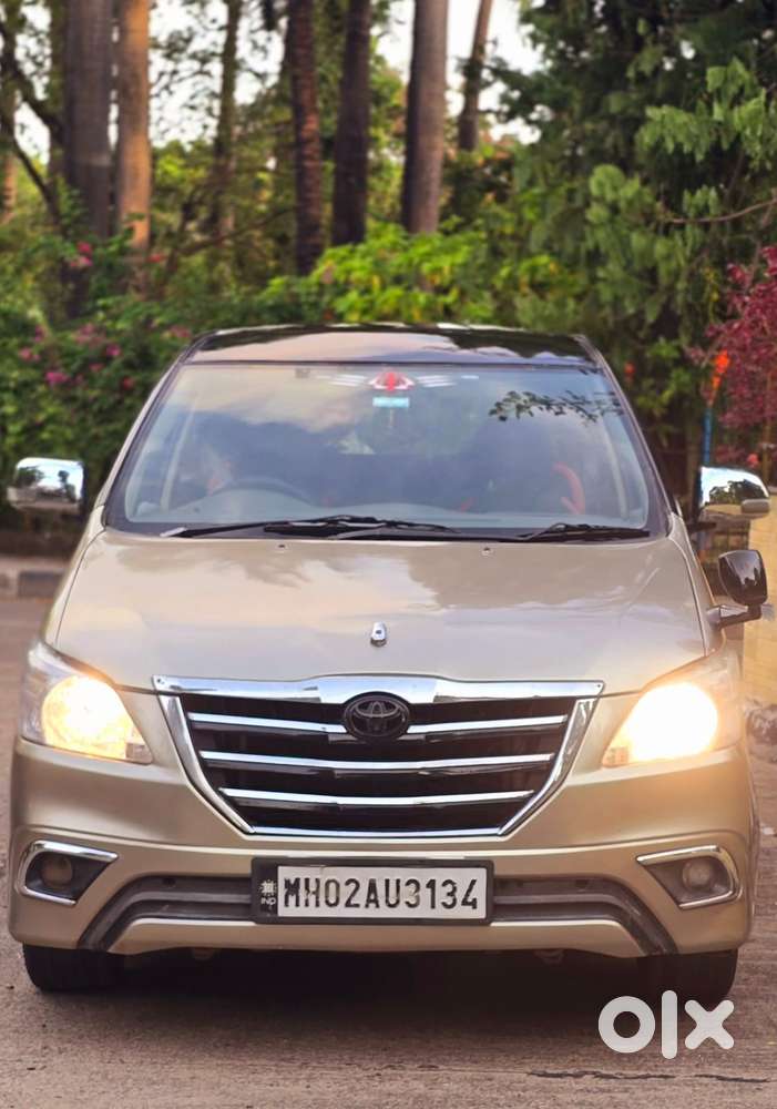 Toyota Innova 2.5 Ev Ps 8 Str Bs-iii, 2006, Diesel