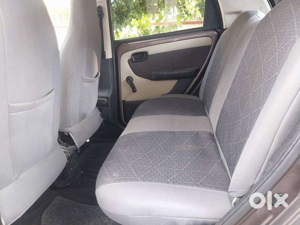 Tata Nano Xta, 2017, Petrol