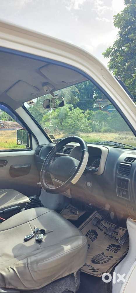 Maruti Suzuki Eeco 5 Str Ac (o), 2012, Petrol