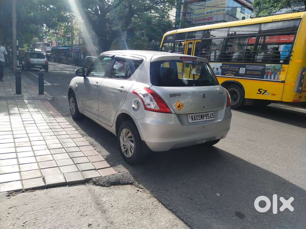 Maruti Suzuki Swift Lxi Optional-o, 2014, Petrol