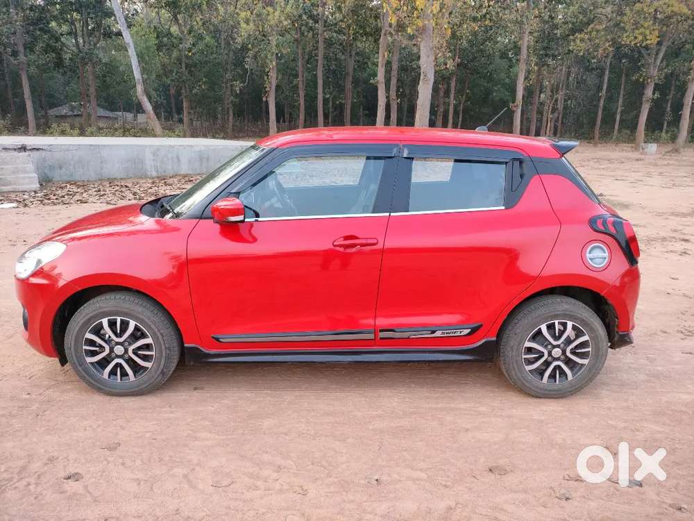 Maruti Suzuki Swift 2021 Petrol 32000 Km Driven