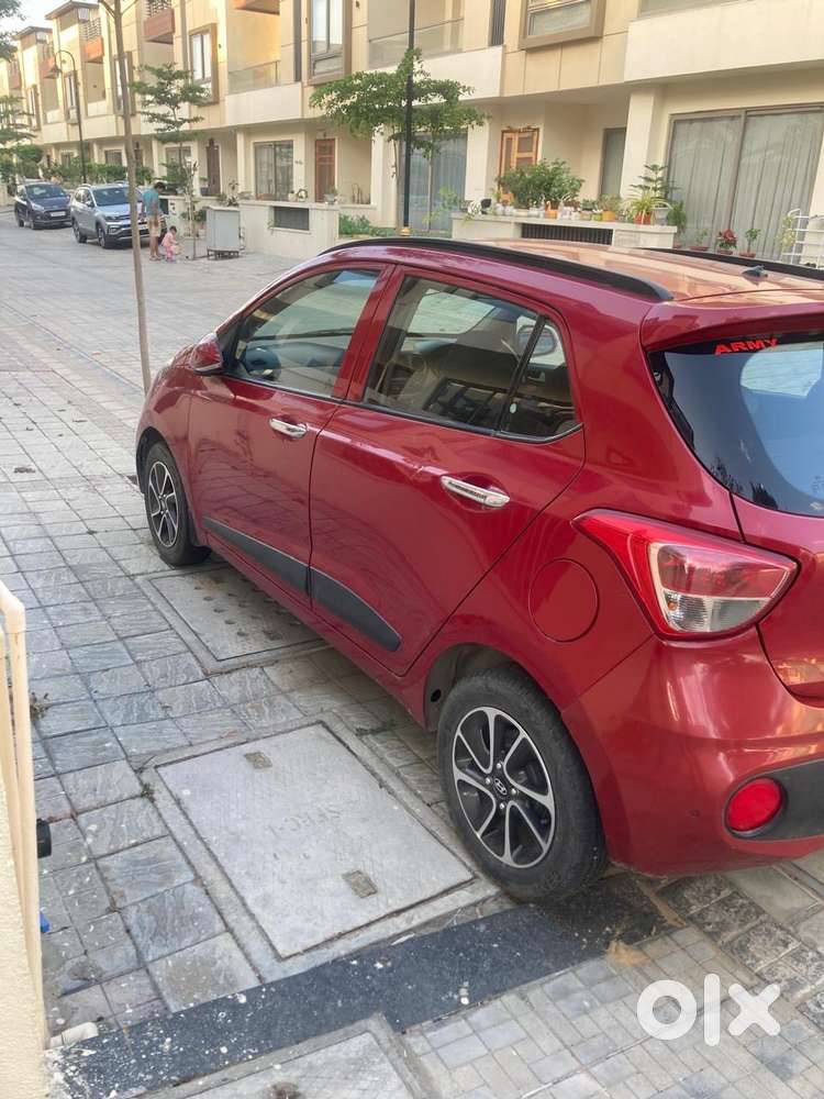 Hyundai Grand I10 2017 Petrol Well Maintained