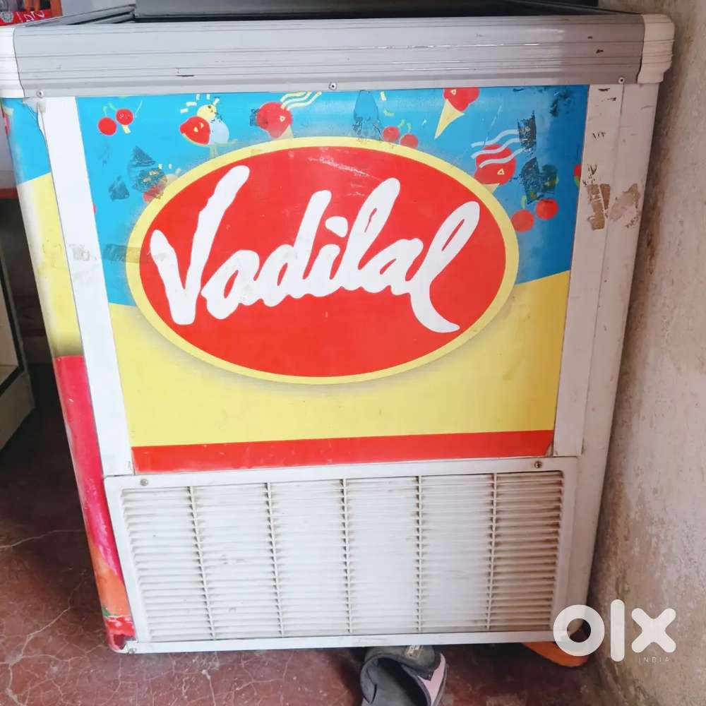 Deep refrigerator