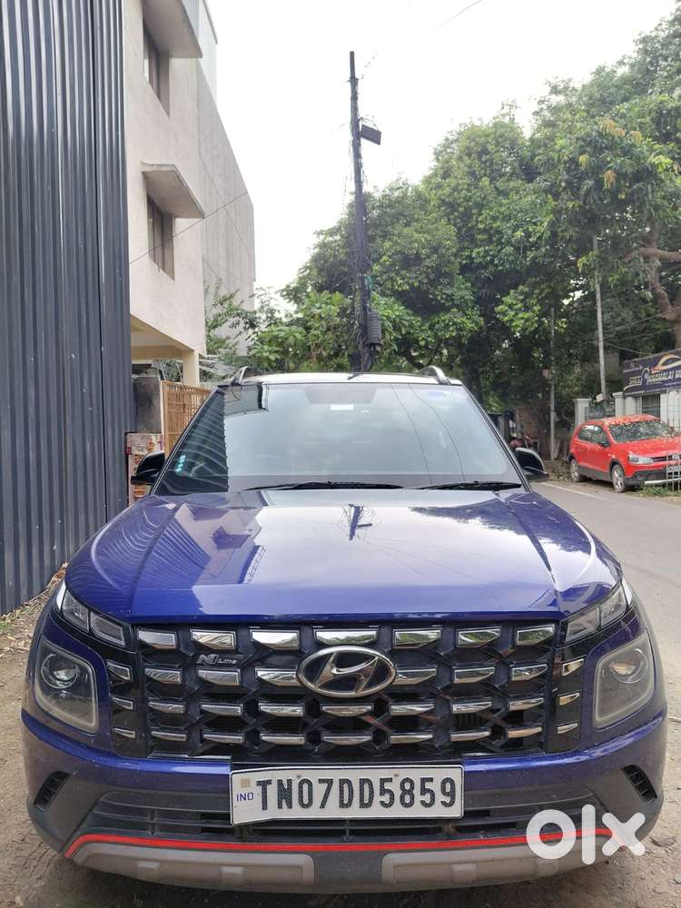 Hyundai Venue N Line N8 Dct Dual Tone, 2023, Petrol