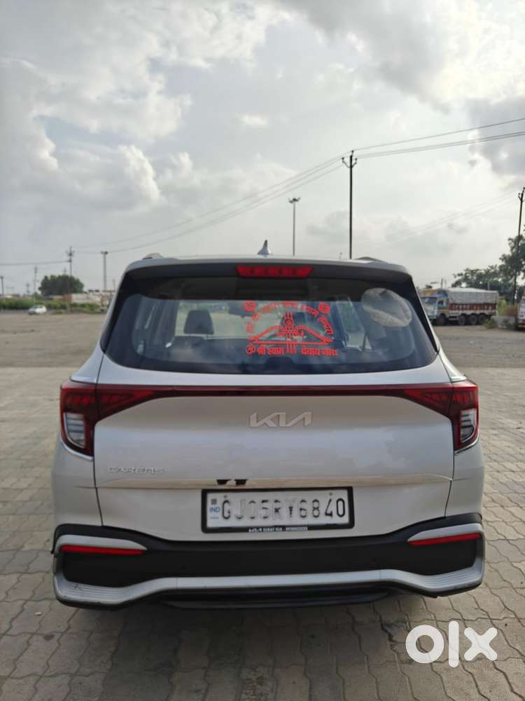Kia Carens Petrol 2023