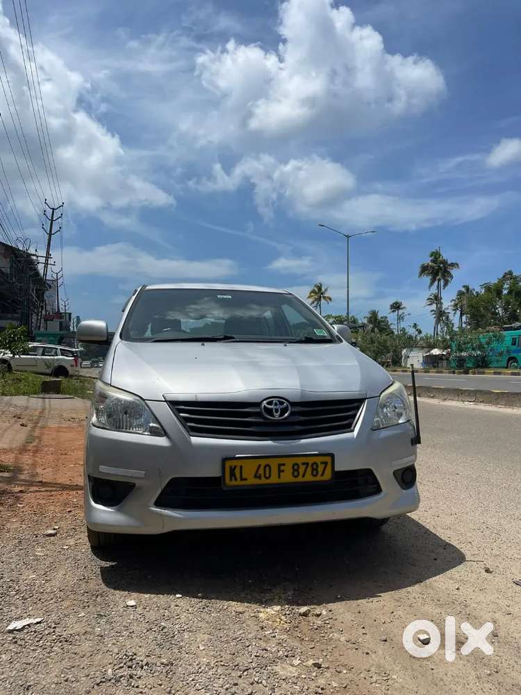 Toyota Innova Diesel 2012 Year
