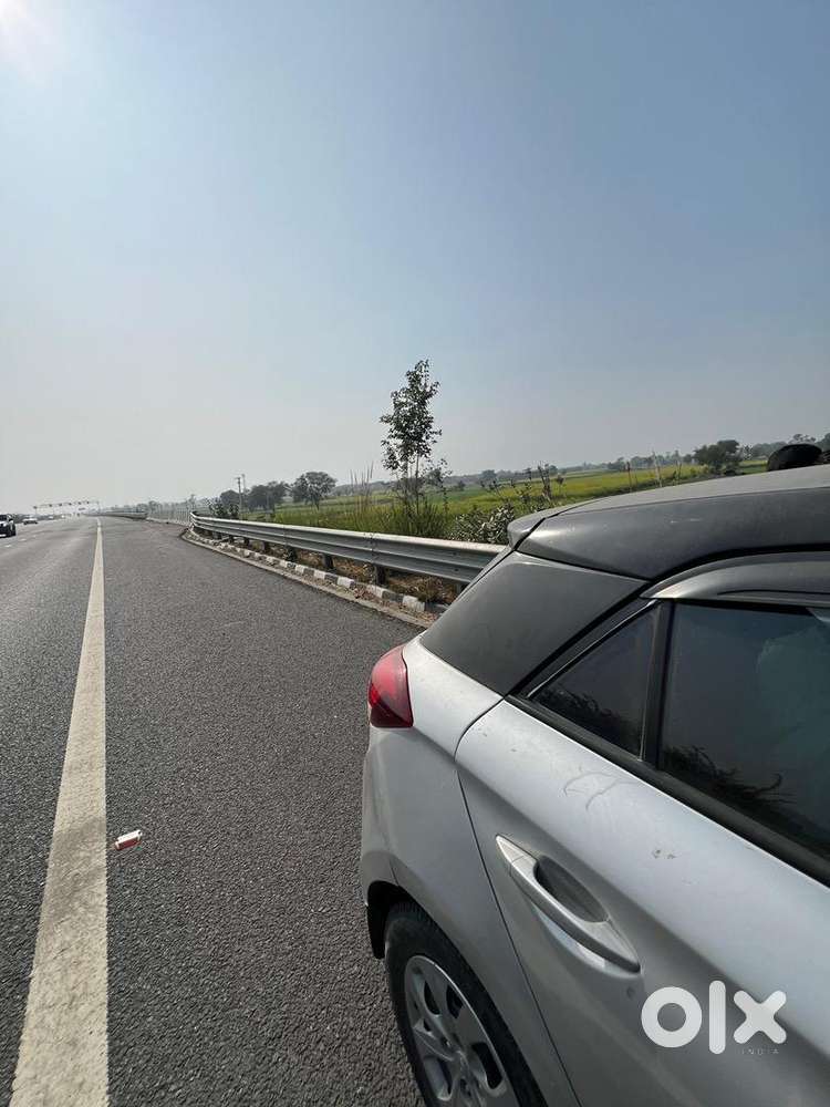 Hyundai Elite I20 2015 Petrol 100000 Km Driven