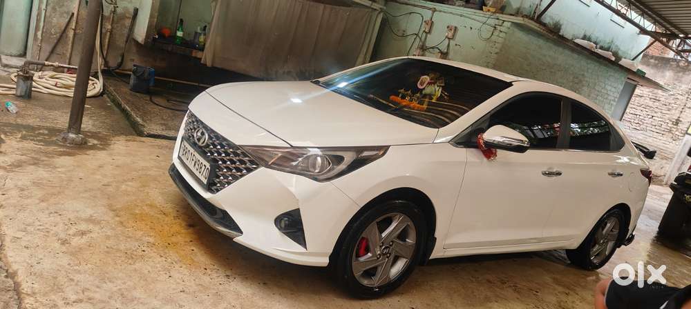 Hyundai Verna 1.5 Sx Petrol Mt, 2022, Cng & Hybrids